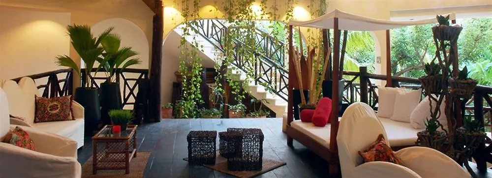 리베라 델 솔 호텔 Riviera Maya